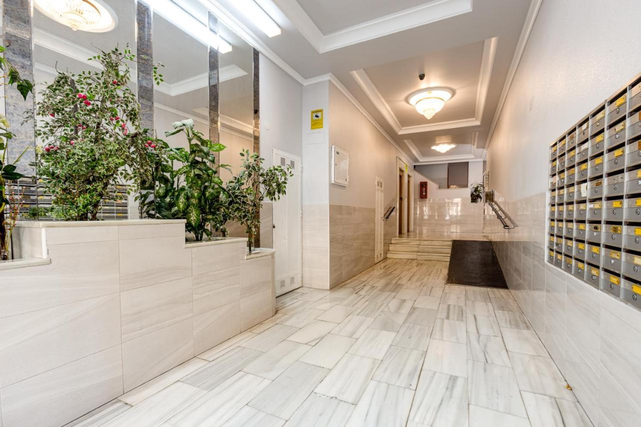 Apartment Caballero De Rodas Торевьиа Экстерьер фото
