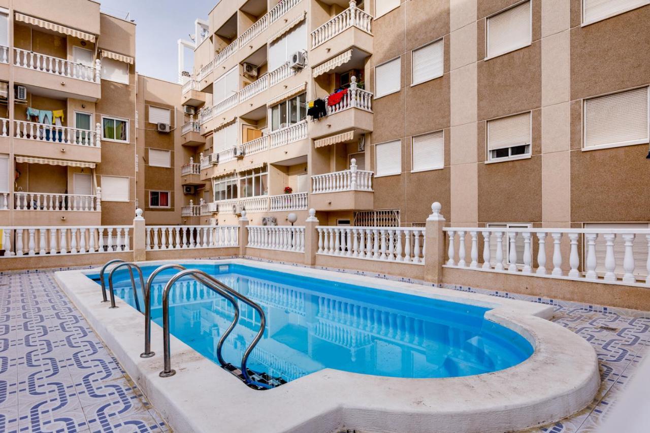 Apartment Caballero De Rodas Торевьиа Экстерьер фото